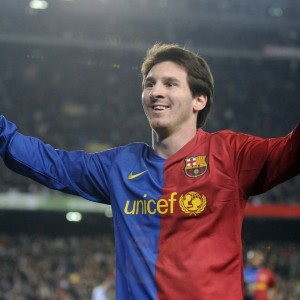 开云体育登陆入口-足球学校数量创新高青训力量持续增强，职业足球青训学校一年的费用